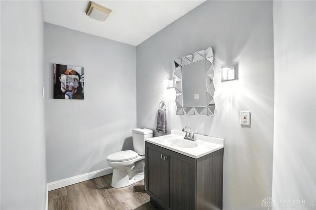 7227 Gardenside Drive, Dayton, OH 45414