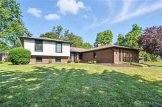 7227 Gardenside Drive, Dayton, OH 45414