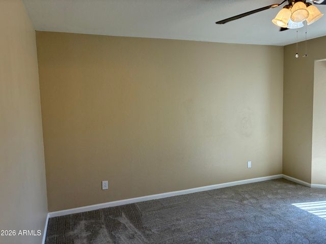 8981 W MARYLAND Avenue, Glendale, AZ 85305