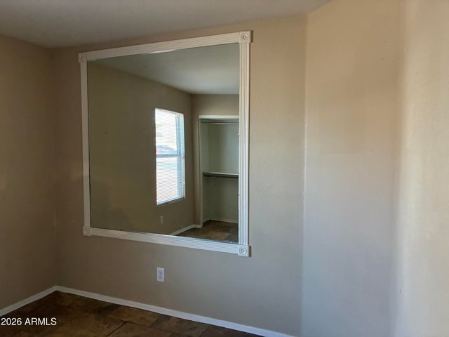 8981 W MARYLAND Avenue, Glendale, AZ 85305