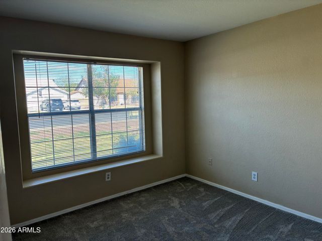 8981 W MARYLAND Avenue, Glendale, AZ 85305