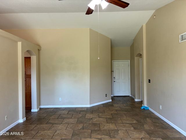 8981 W MARYLAND Avenue, Glendale, AZ 85305