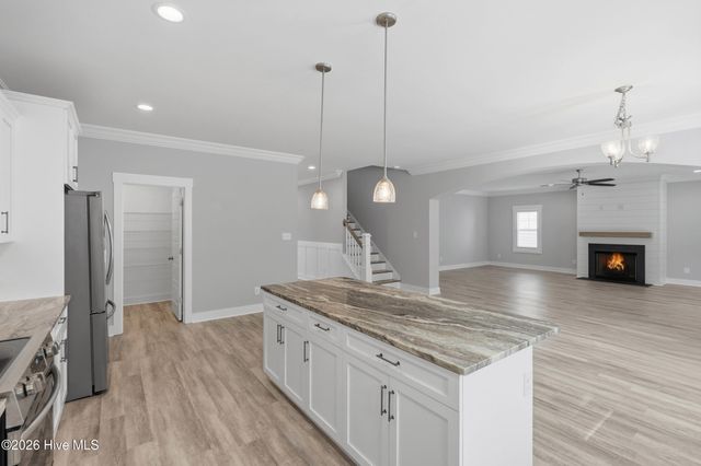 531 Moss Lake Lane, Holly Ridge, NC 28445