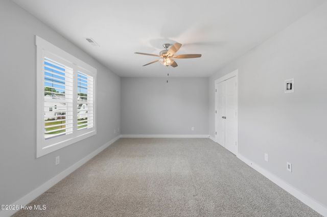 531 Moss Lake Lane, Holly Ridge, NC 28445
