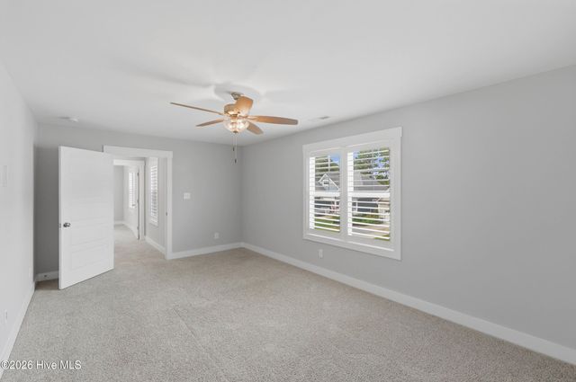531 Moss Lake Lane, Holly Ridge, NC 28445