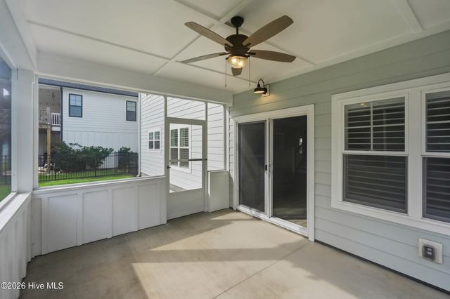 531 Moss Lake Lane, Holly Ridge, NC 28445