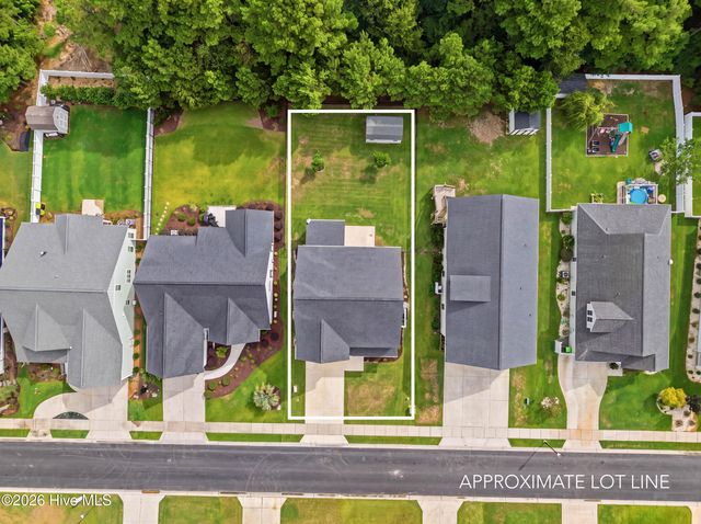 531 Moss Lake Lane, Holly Ridge, NC 28445