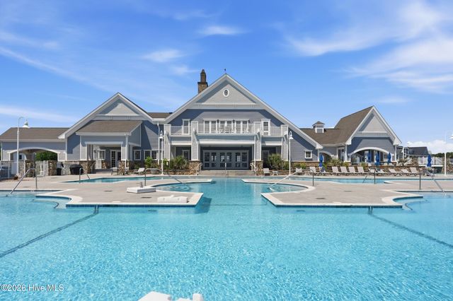 531 Moss Lake Lane, Holly Ridge, NC 28445