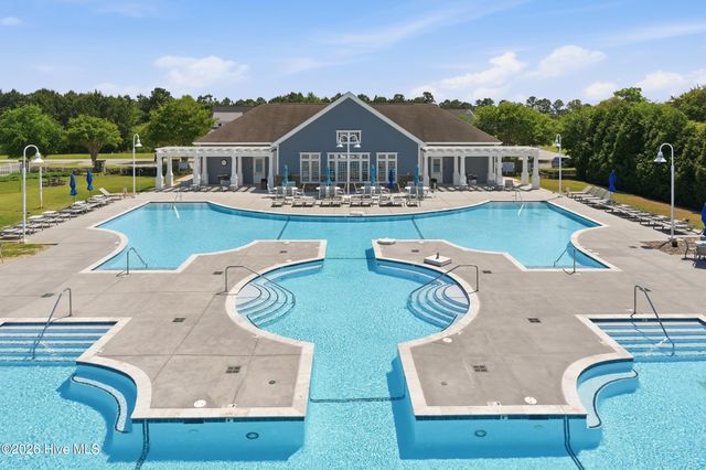 531 Moss Lake Lane, Holly Ridge, NC 28445