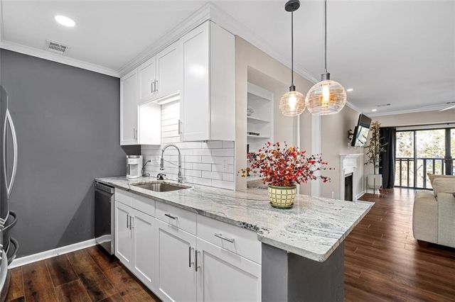 23103 Plantation Drive NE 103, Atlanta, GA 30324