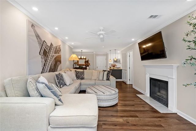 23103 Plantation Drive NE 103, Atlanta, GA 30324