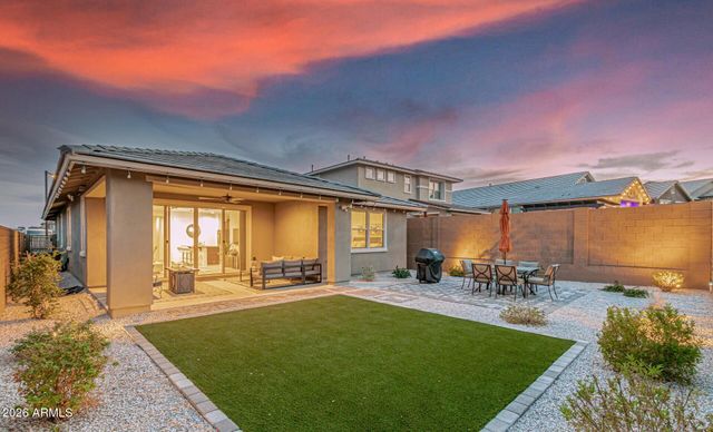 13206 W RED RANGE Way, Peoria, AZ 85383