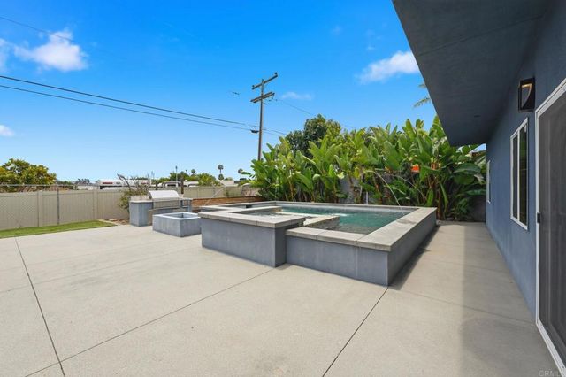 648 Cocapah, Vista, CA 92083