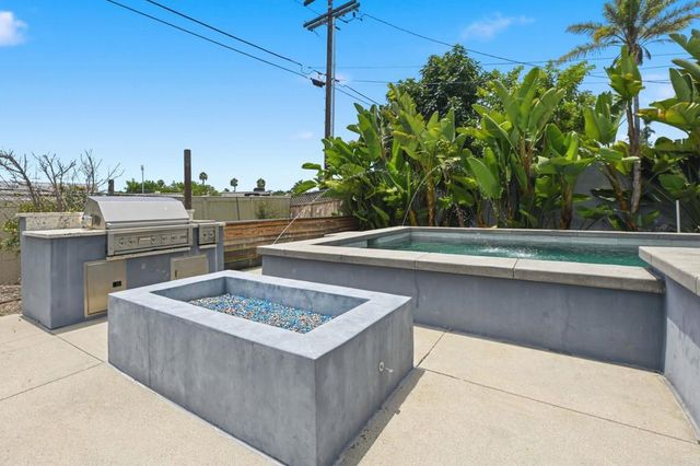 648 Cocapah, Vista, CA 92083