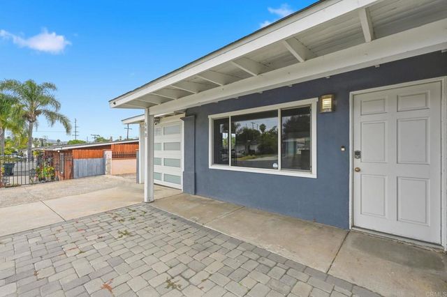 648 Cocapah, Vista, CA 92083
