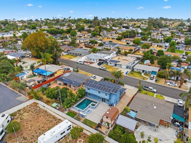 648 Cocapah, Vista, CA 92083