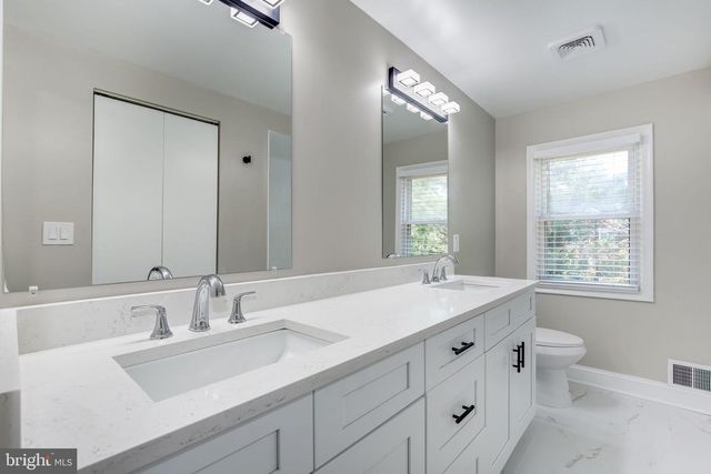 8736 FALLS CHAPEL WAY, Potomac, MD 20854