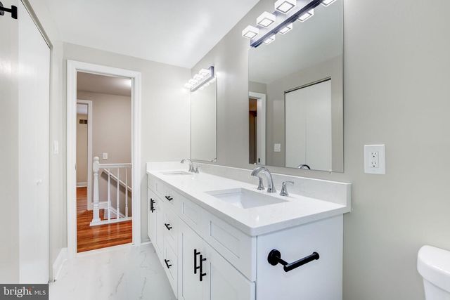 8736 FALLS CHAPEL WAY, Potomac, MD 20854