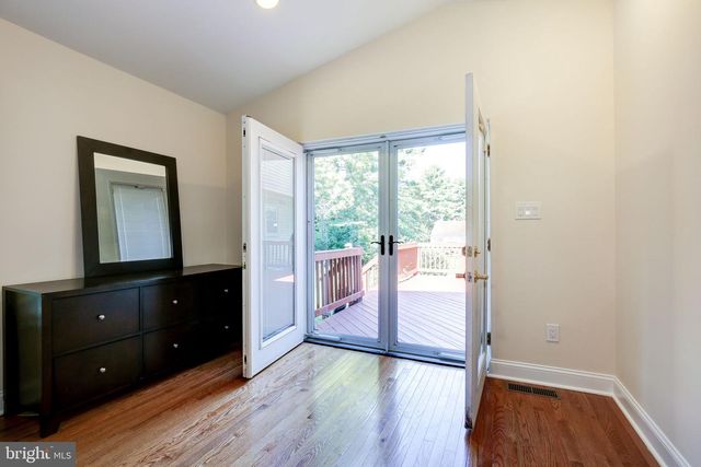 8736 FALLS CHAPEL WAY, Potomac, MD 20854