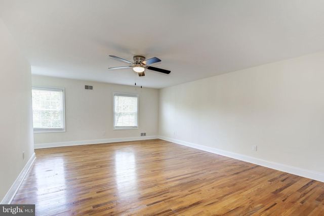 8736 FALLS CHAPEL WAY, Potomac, MD 20854