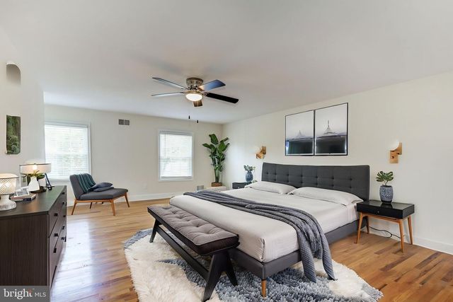 8736 FALLS CHAPEL WAY, Potomac, MD 20854