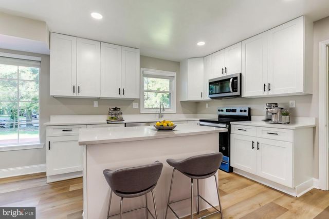 8736 FALLS CHAPEL WAY, Potomac, MD 20854