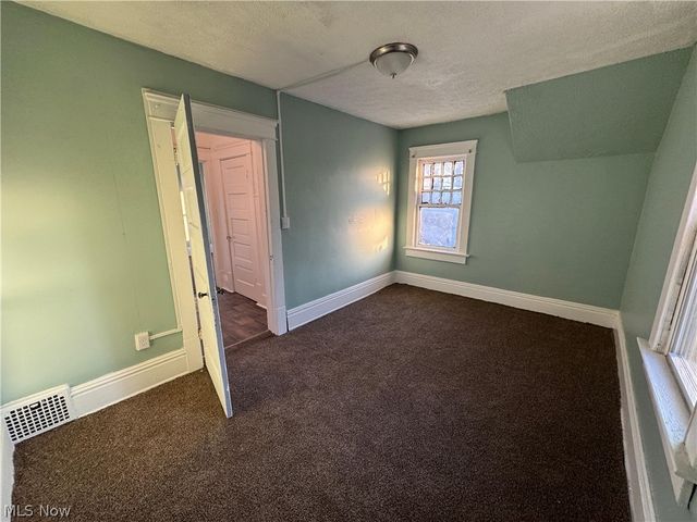 117 Kent Court, Akron, OH 44305