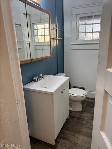 117 Kent Court, Akron, OH 44305