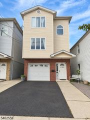 909 Bond St, Elizabeth City, NJ 07201