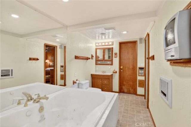 858 Poe Court, Lake Arrowhead, CA 92352