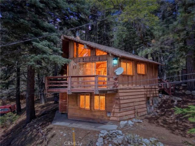 858 Poe Court, Lake Arrowhead, CA 92352
