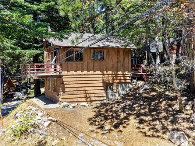 858 Poe Court, Lake Arrowhead, CA 92352