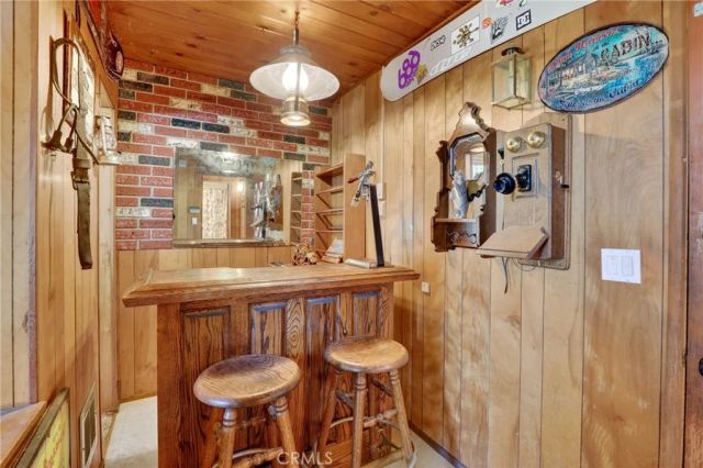 858 Poe Court, Lake Arrowhead, CA 92352