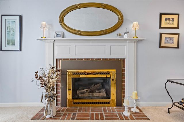 14 Summit Oaks, Pittsford, NY 14534