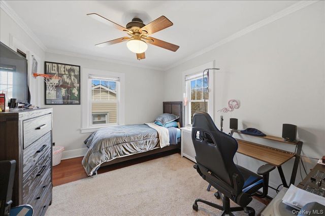 490 Carol Place, Pelham, NY 10803