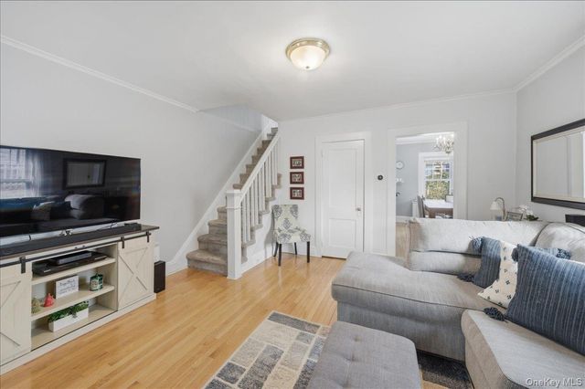 490 Carol Place, Pelham, NY 10803