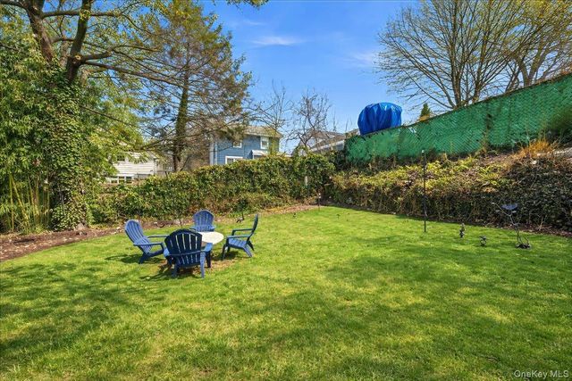 490 Carol Place, Pelham, NY 10803