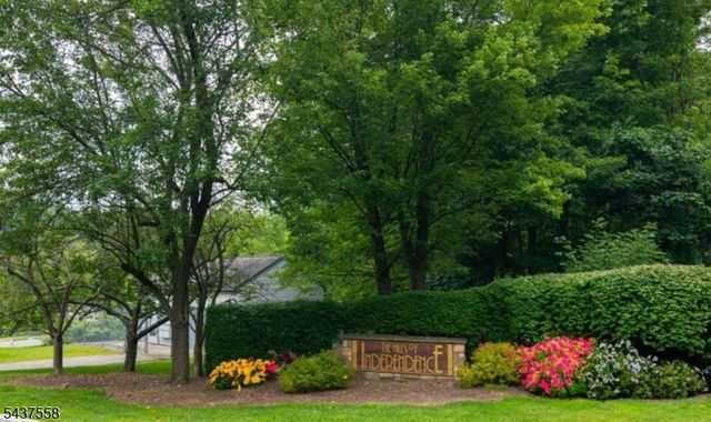 39 Overlook Dr 39, Independence Twp., NJ 07840