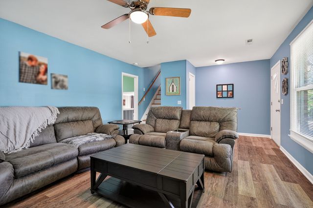 317 Lakeshore Dr, Mcminnville, TN 37110