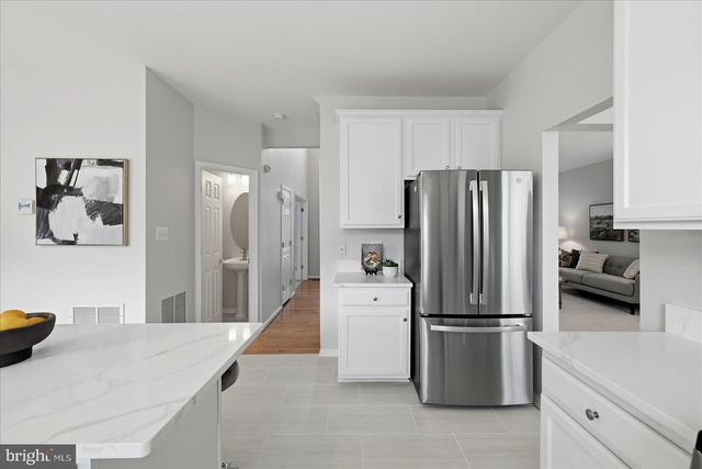 105 MEADOWBROOK CT SW, Leesburg, VA 20175