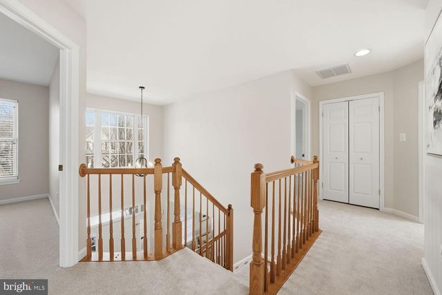 105 MEADOWBROOK CT SW, Leesburg, VA 20175