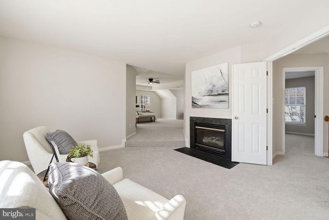 105 MEADOWBROOK CT SW, Leesburg, VA 20175