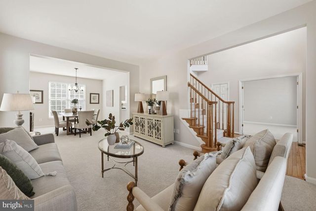 105 MEADOWBROOK CT SW, Leesburg, VA 20175