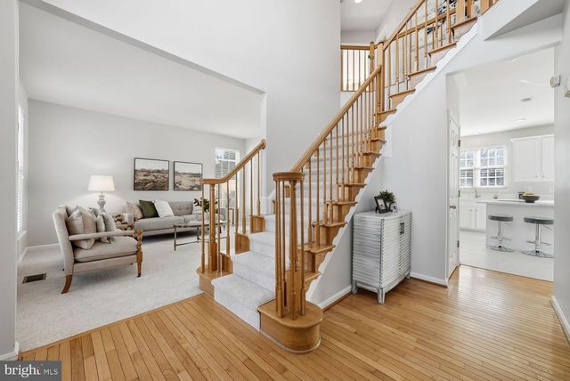 105 MEADOWBROOK CT SW, Leesburg, VA 20175