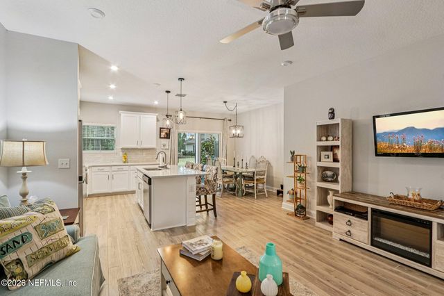 12068 CALVESTA Street, Jacksonville, FL 32256