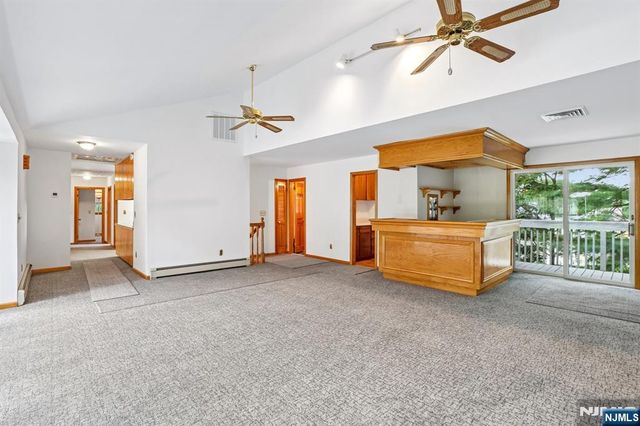 488 Cedar Lane, Paramus, NJ 07652