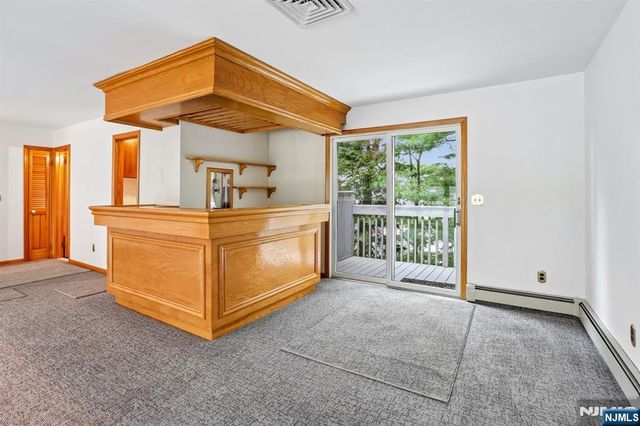 488 Cedar Lane, Paramus, NJ 07652