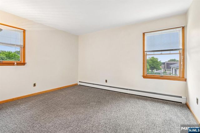 488 Cedar Lane, Paramus, NJ 07652