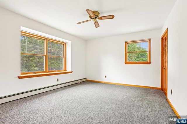 488 Cedar Lane, Paramus, NJ 07652