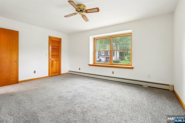 488 Cedar Lane, Paramus, NJ 07652